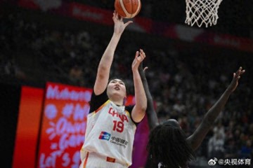 b体育-女篮世界杯资格赛，中国女篮86比76击败南苏丹|南苏丹队|张子宇|陈玉婕|王思雨|篮板_新浪新闻