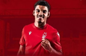 b体育官方网站-买疯了！高价搞定第16签 英超升班马活得像大巴黎